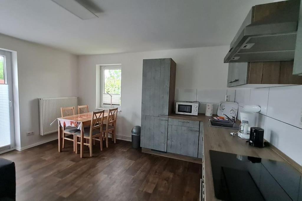 Komfortabele Ferienwohnung In Ruhiger Lage Sassnitz Ngoại thất bức ảnh